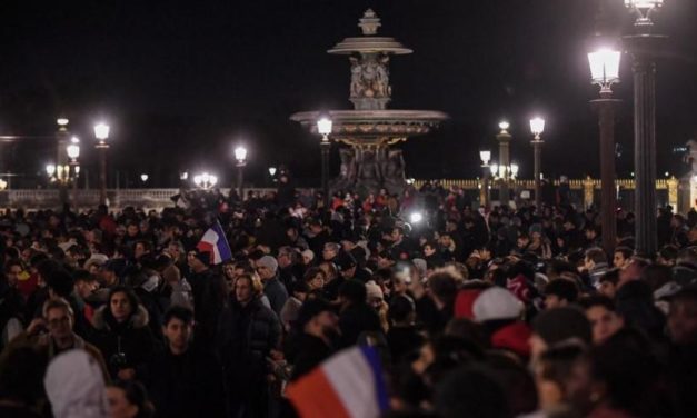 Accueil triomphal des bleus !