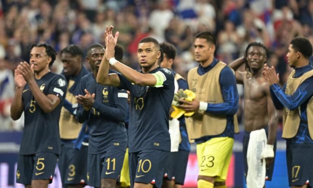 EMEUTES EN FRANCE - Mbappé et compagnie appellent à l'apaisement