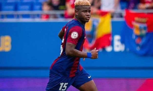 NOUVELLE PEPITE DU BARÇA - Le Sénégalais Mika Faye impressionne