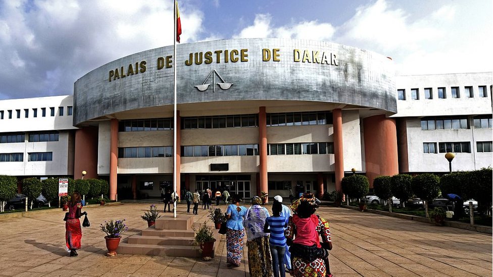 POUR AVOIR INJURIÉ ET FRAPPÉ UN POLICIER - Ibrahima Tall prend deux mois de prison