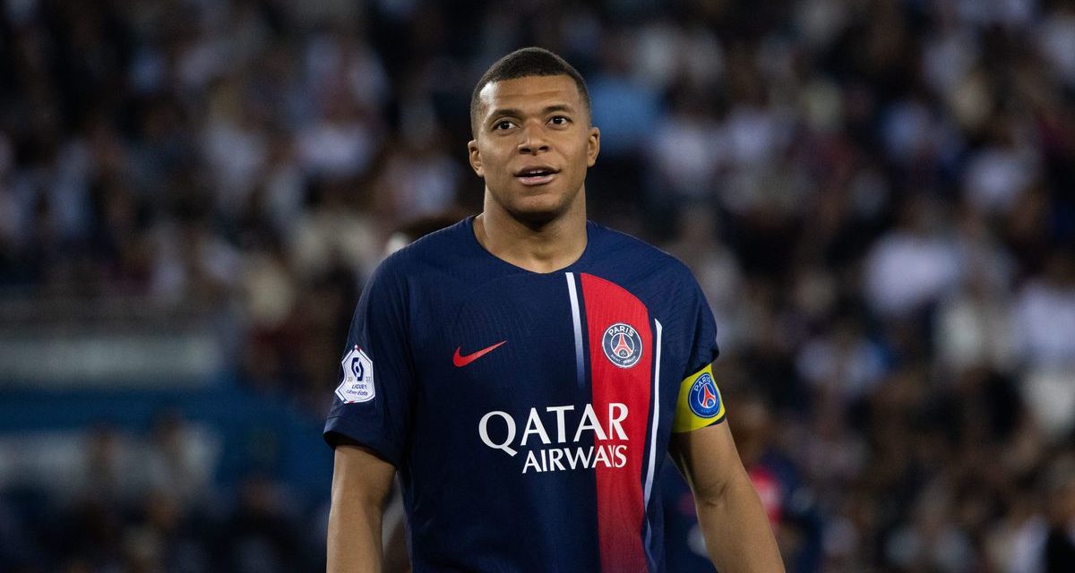 REAL - Mbappé réclame  100 M€ au PSG !