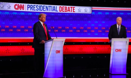 PRESIDENTIELLE AMERICAINE - Un premier débat très tendu, Joe Biden en difficulté face à Donald Trump
