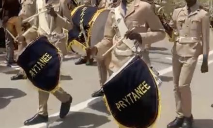 PHOTOS JOURNÉE DU PARRAIN DU 7 JUIN - Les Anciens Enfants de Troupe Sénégalais et Gabonais se recueillent