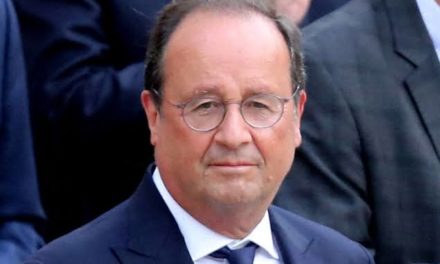 FRANCE - L'ex-président François Hollande candidat aux législatives