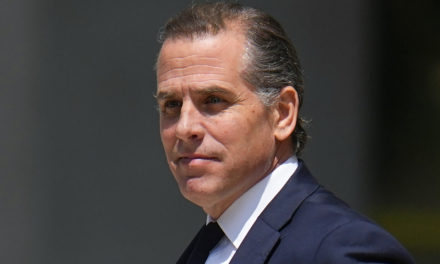 ÉTATS-UNIS - Condamné, le fils du Président, Hunter Biden, risque jusqu'à 25 ans de prison