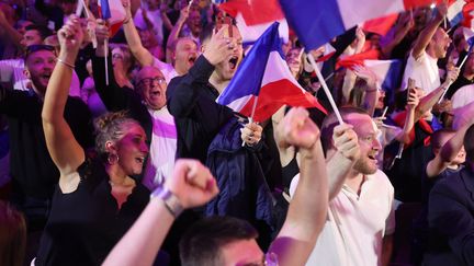 MOBILISATION DES JEUNES, GÉOGRAPHIE DU VOTE - Quels enseignements tirer du premier tour des législatives en France ?