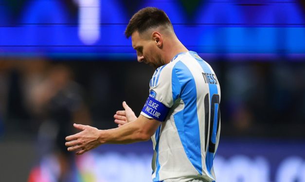 JO 2024 - La réaction surprenante de Lionel Messi après Argentine-Maroc (1-2)