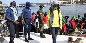 ÉMIGRATION CLANDESTINE - 74 personnes arrêtées à bord d'une pirogue à Yenne