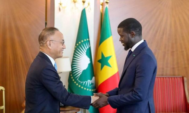 EN COULISSES - Diomaye invité en Chine par le président président Xi Jinping