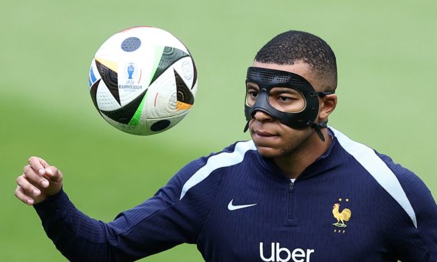 MBAPPÉ - "Le masque, c'est chiant"