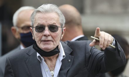 FRANCE - Décès de l'acteur Alain Delon à l'âge de 88 ans