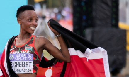 ATHLÉTISME - La Kényane Chebet en or sur 5000m