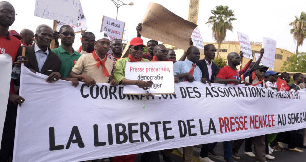 LE SÉNÉGAL EN SILENCE  - La journée sans presse résonne jusqu'à l'international