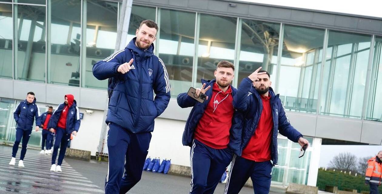 BREST - Les joueurs ont dormi à l'aéroport !