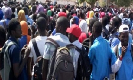 LYCÉE ALBOURY NDIAYE DE LINGUERE - Les élèves en grève pour dénoncer le déficit de professeurs