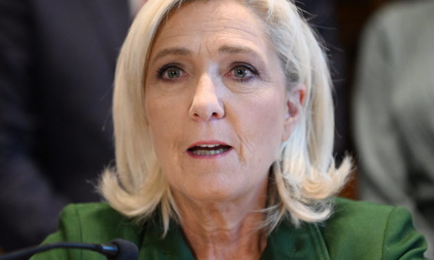 FRANCE - PRÉSIDENTIELLE EN 2027 - Marine Le Pen empêchée de se présenter ?