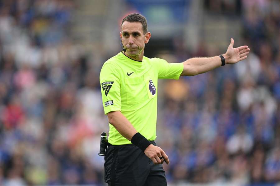 PREMIER LEAGUE - L’arbitre David Coote viré !