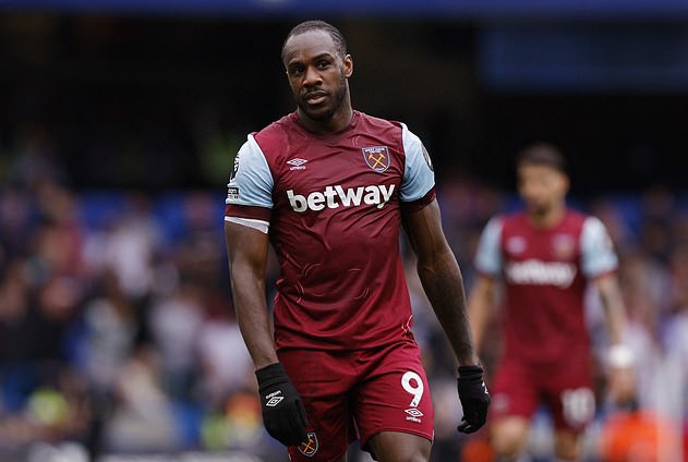 PREMIER LEAGUE - Michail Antonio victime d'un grave accident