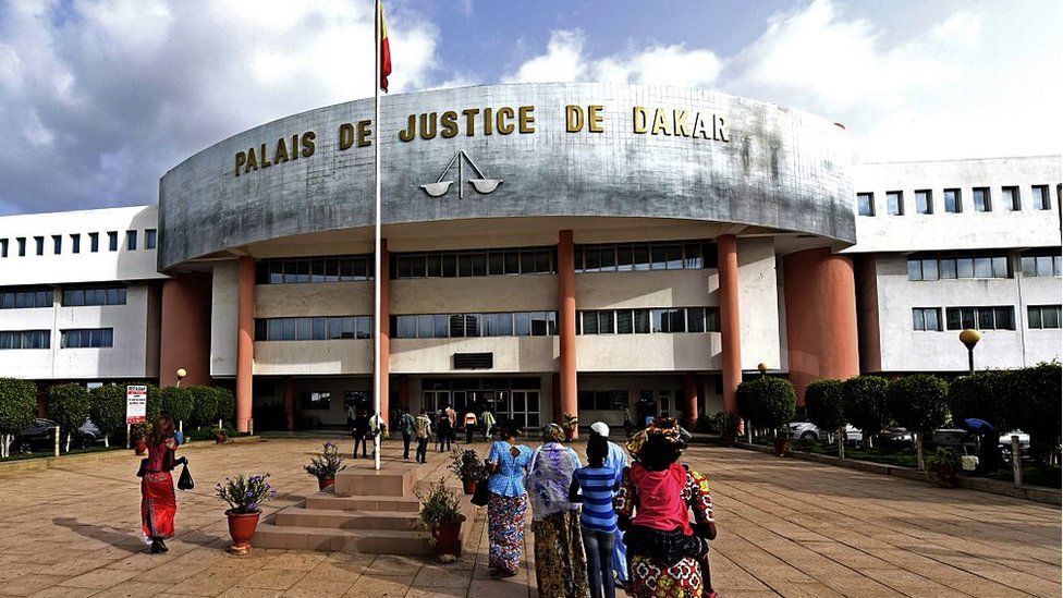 ESCROQUERIE - Un étudiant congolais risque deux ans de prison