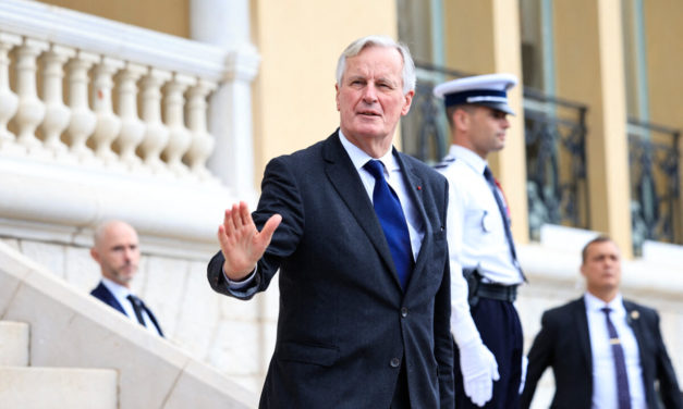 FRANCE - Michel Barnier quitte l'Élysée