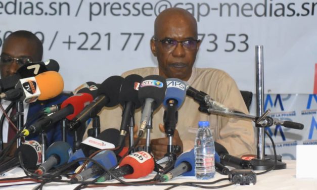 CONSEIL DES DIFFUSEURS ET ÉDITEURS DE PRESSE DU SÉNÉGAL (CDEPS) - Mamadou Ibra Kane et Cie dénoncent la situation “alarmante” de la presse