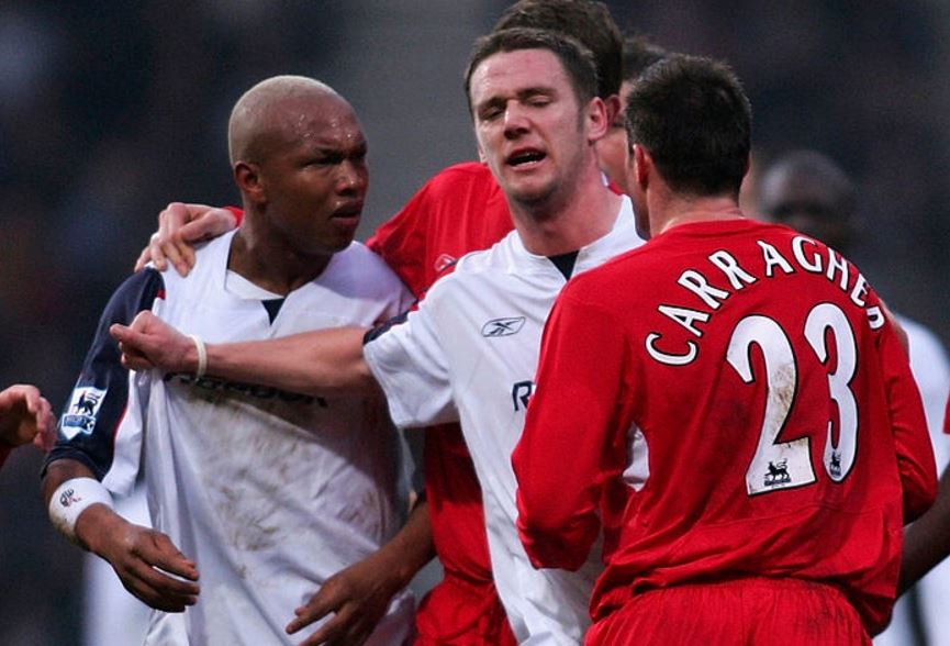 EL HADJI DIOUF - "Carragher, le raciste, tu es qui pour t'en prendre à notre CAN"