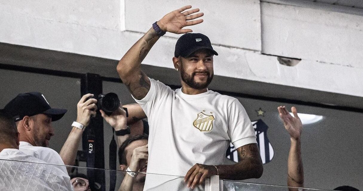 OFFICIEL - Neymar rejoint Santos